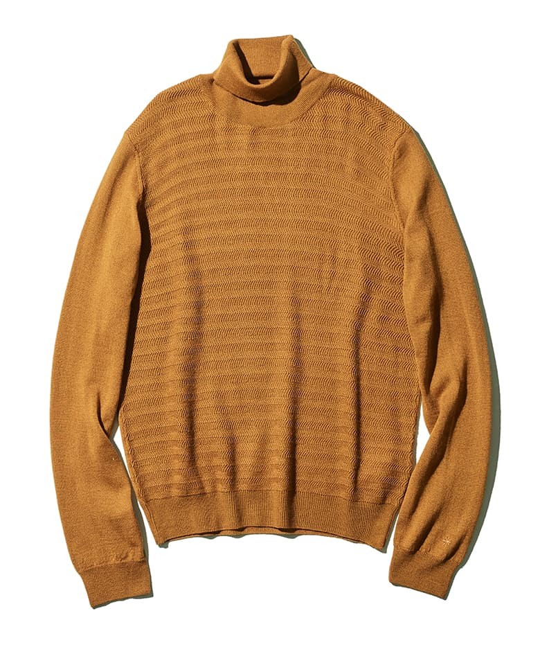 ニット3万4100円／マヌエルリッツ（買えるLEON）