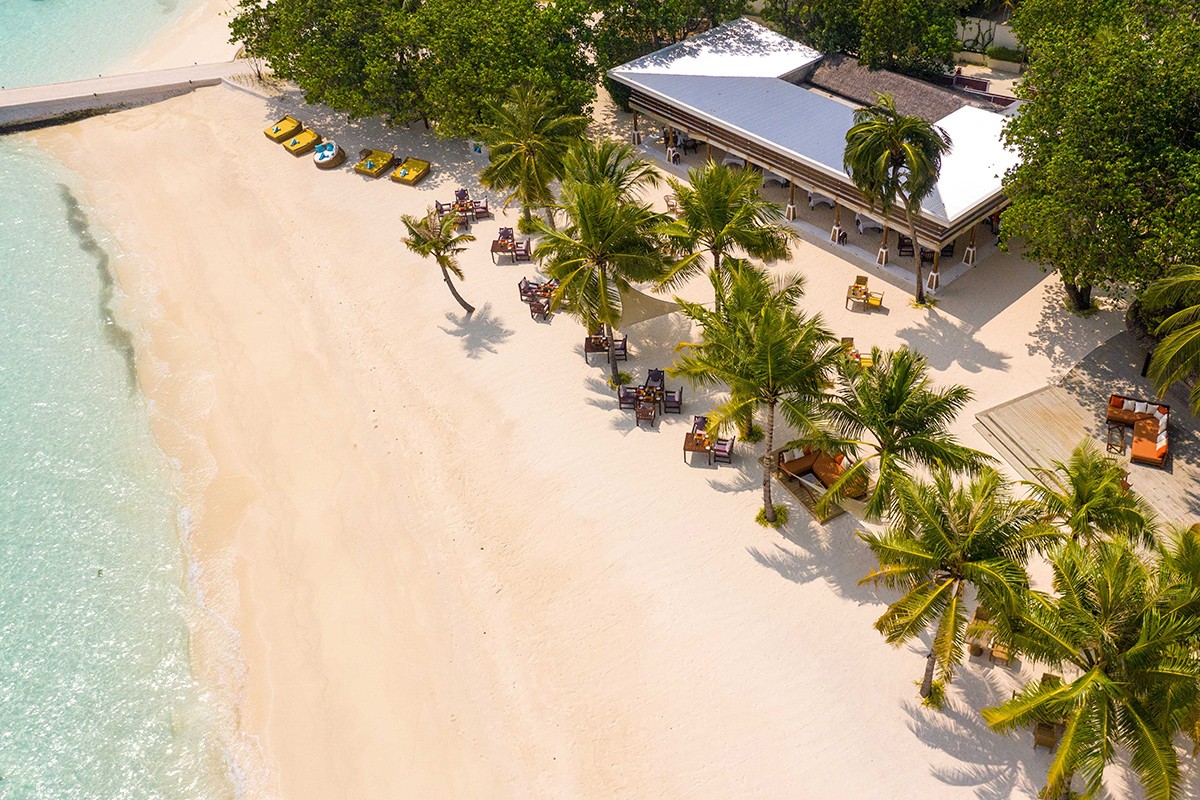 ビーチごとレストランとなった「SANGU BEACH」。