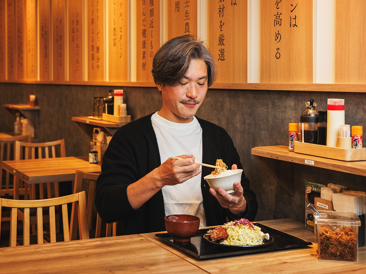 サウナ後のからっぽの胃袋を生姜焼きでがっつり満たし、内側から元気をチャージしちゃいましょ。