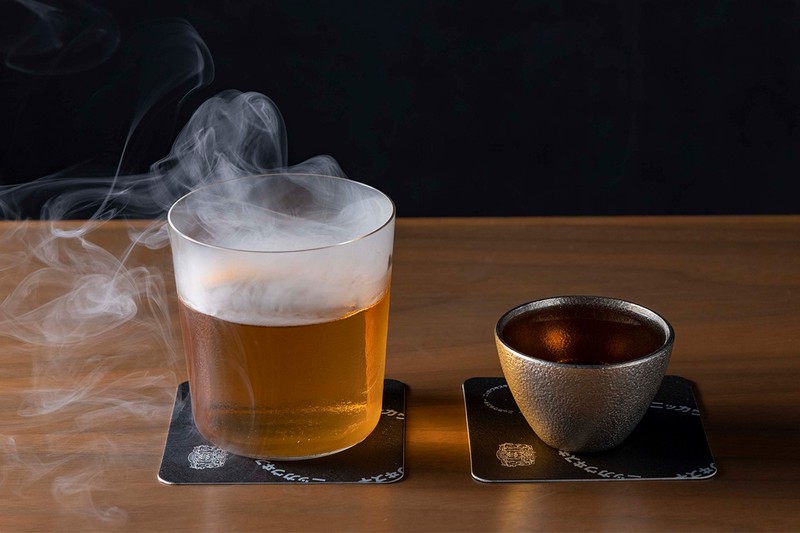 THE NIKKA WHISKEY TOKYO 左・「オールド ファッションド」1600円、右・「パーフェクト ニッカ」2000円