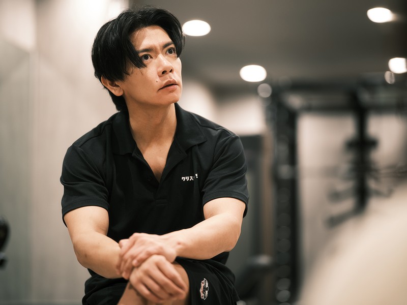 野田クリスタル(38)「“芸人は不健康”な時代は終わった。今は健康じゃないと笑えない」