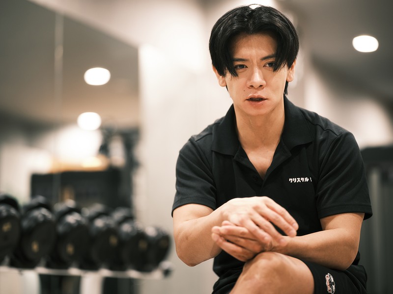 野田クリスタル(38)「“芸人は不健康”な時代は終わった。今は健康じゃないと笑えない」