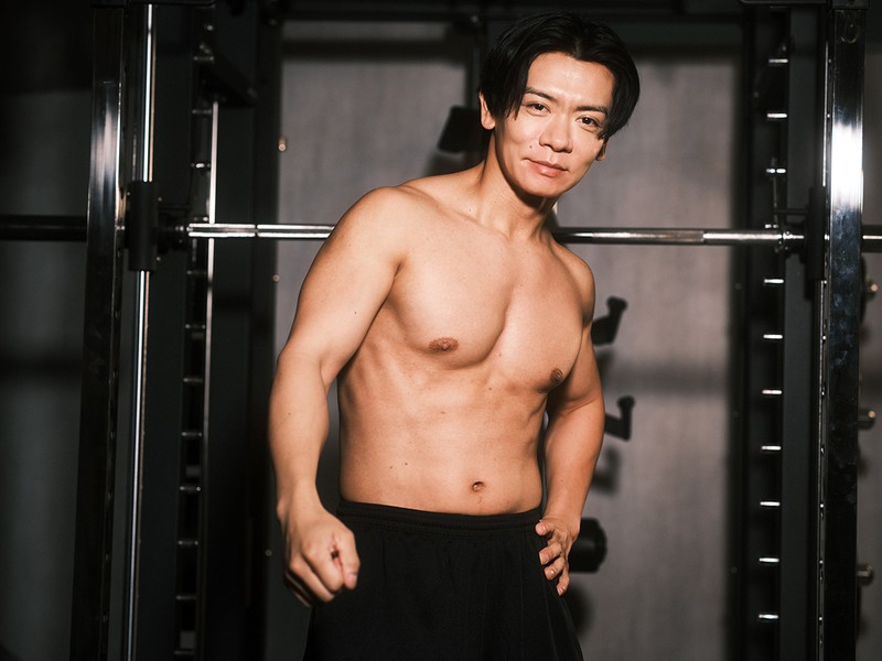 野田クリスタル(38)「“芸人は不健康”な時代は終わった。今は健康じゃないと笑えない」