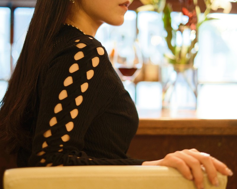 美人はスーパーカーである　大人　恋愛　エロ　美女