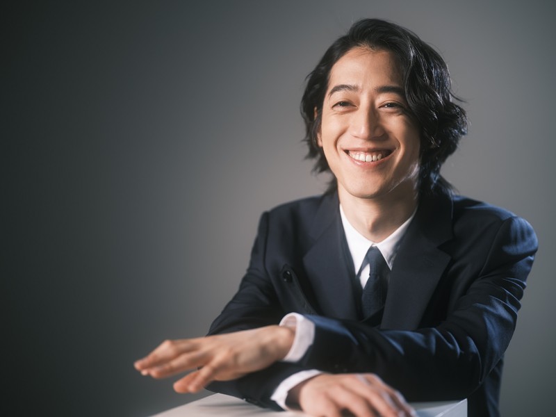 角野隼斗　Web LEON   LEON　ピアニスト
