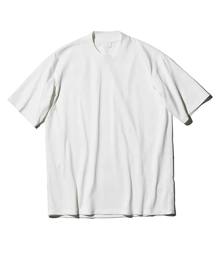 Tシャツ1万7050円／エムバイ（買えるLEON）