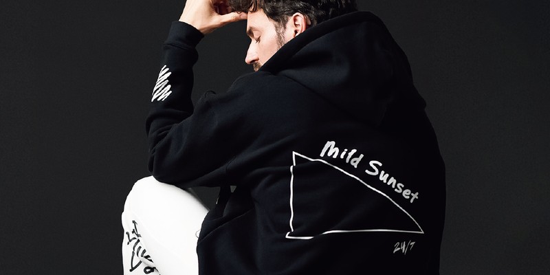 MILD SUNSET マイルドサンセットスタジャン ブラック MILD SUNSET マイルドサンセットスタジャン ブラック MILD