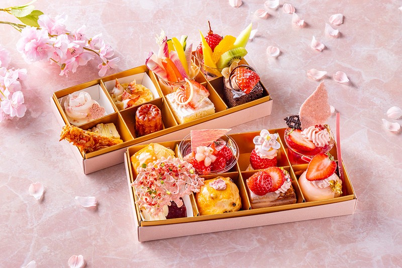 「スタンダードセット」4320円、プチセット(画像手前のボックス)3240円 。
