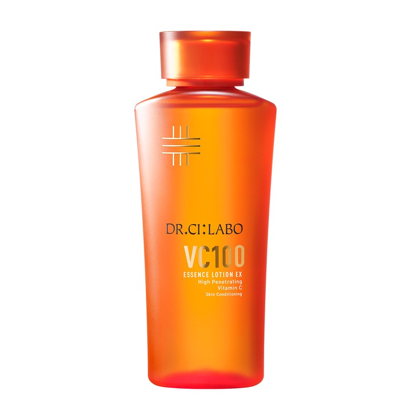「VC100エッセンスローションEX」150ml 5390円／ドクターシーラボ