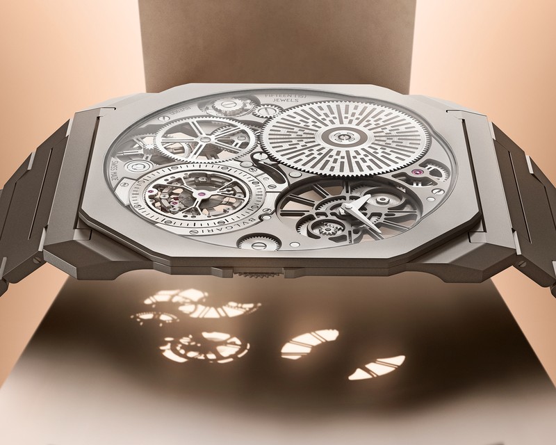 「オクト フィニッシモ ウルトラ トゥールビヨン」手巻きTIケース(40mm)✕ブレスレット。要価格問い合わせ/ブルガリ(ブルガリ・ジャパン)