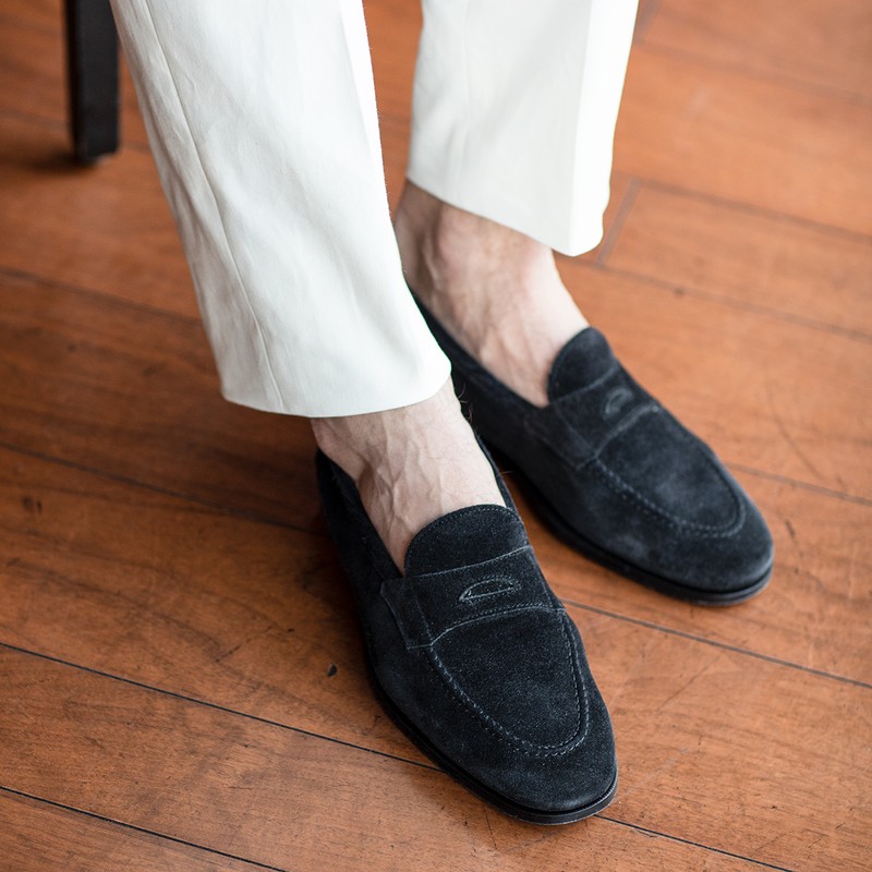 シューズ7万1500円／ヴェラスカ（買えるLEON）