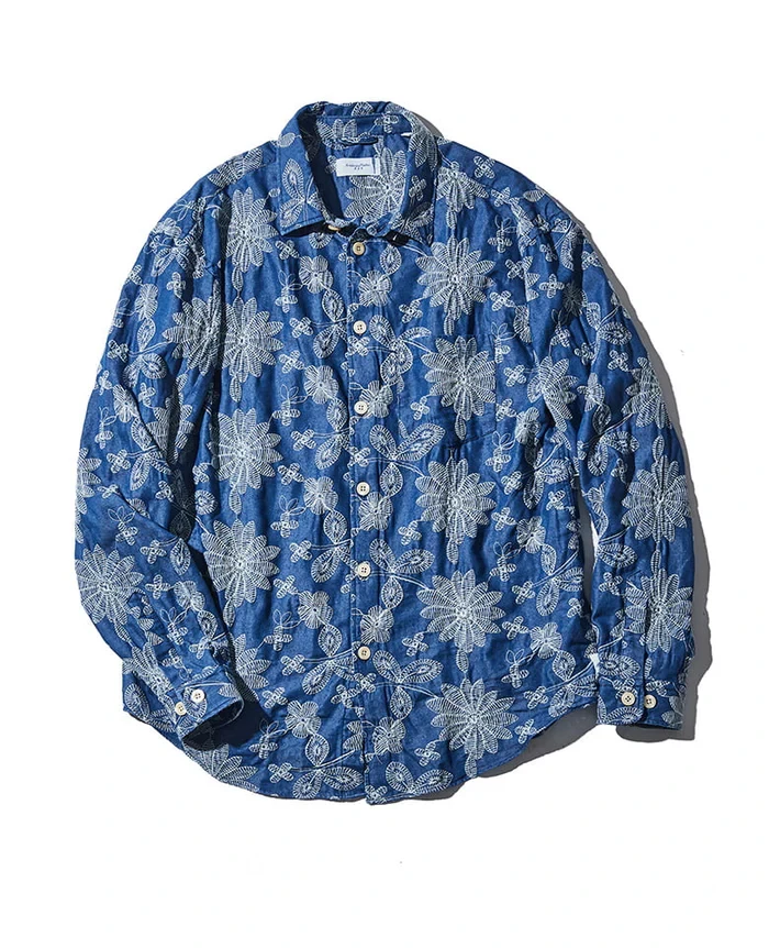 シャツ3万3000円／ティントリア マッティ（買えるLEON）