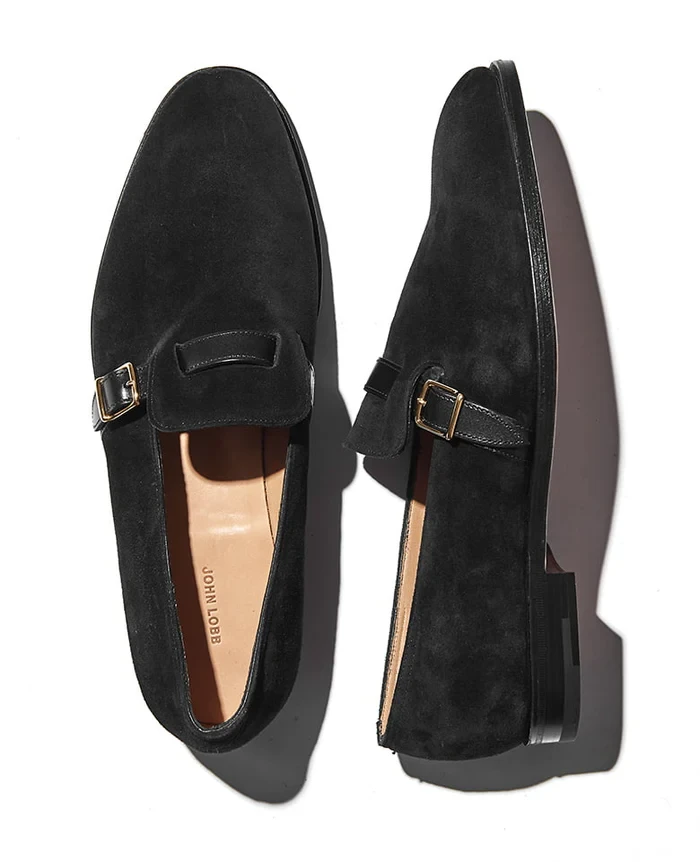 靴33万4400円／ジョンロブ（買えるLEON）