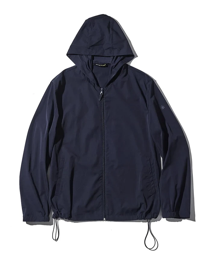 パーカ6万500円/マヌエル リッツ(買えるLEON)