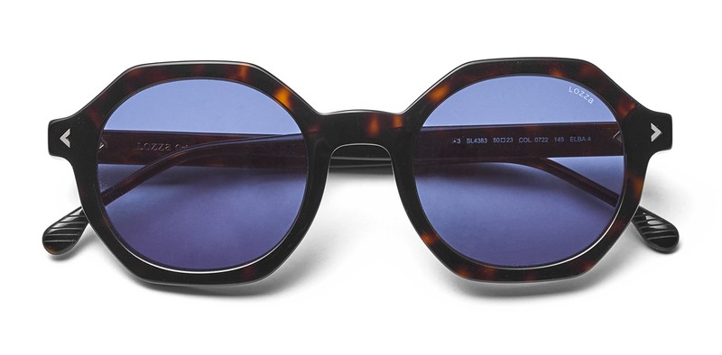 サングラス3万5200円／ロッツァ（買えるLEON）