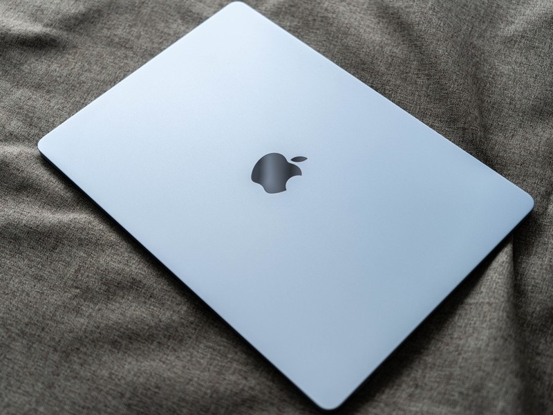 「15インチMacBook Air - スカイブルー」(M4)/Apple