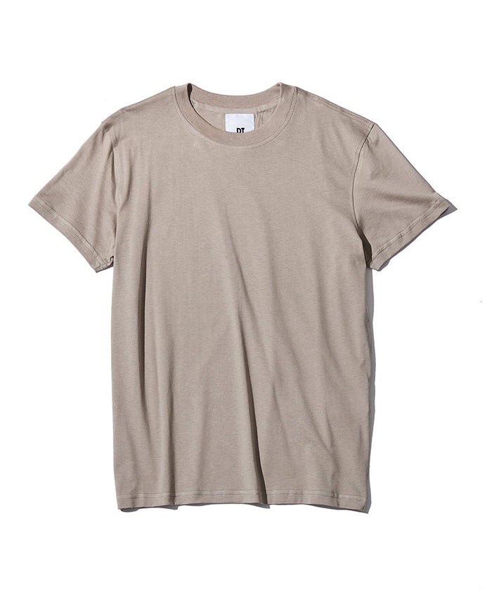 カットソー4万2900円／ピーティー トリノ（買えるLEON）