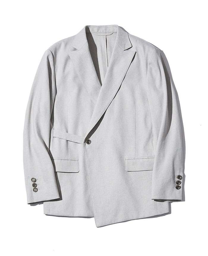 パンツ4万6200円／ピーティー トリノ（買えるLEON）