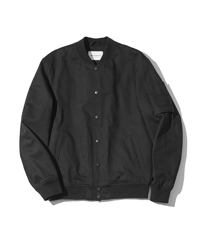 ブルゾン5万8300円／リプレイ（買えるLEON）