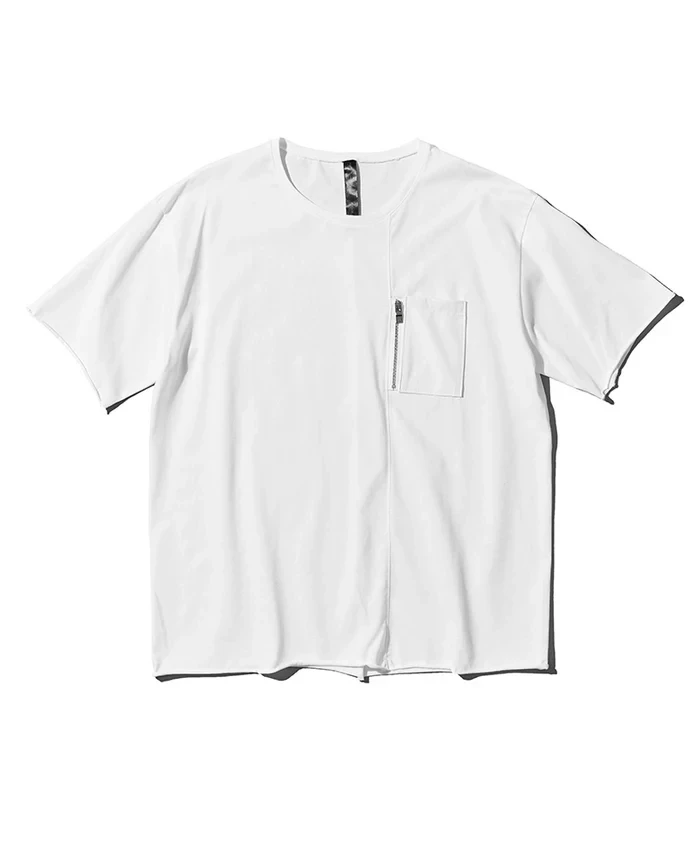 Tシャツ1万6500円／ダブルジェイケイ（買えるLEON）
