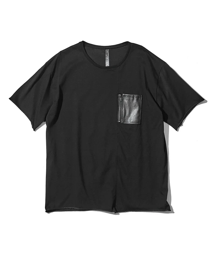Tシャツ1万6500円／ダブルジェイケイ（買えるLEON）