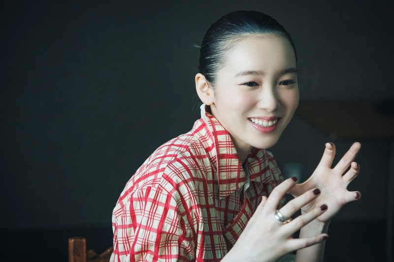 飯豊まりえ 樋口毅宏 WebLEON LEON 岸辺露伴