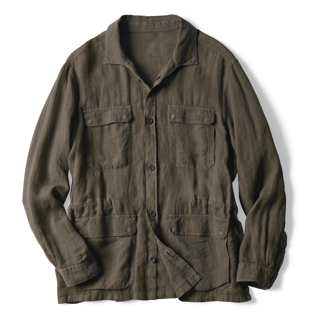 シャツ9万6800円/ヘルノ(ヘルノ・ジャパン)