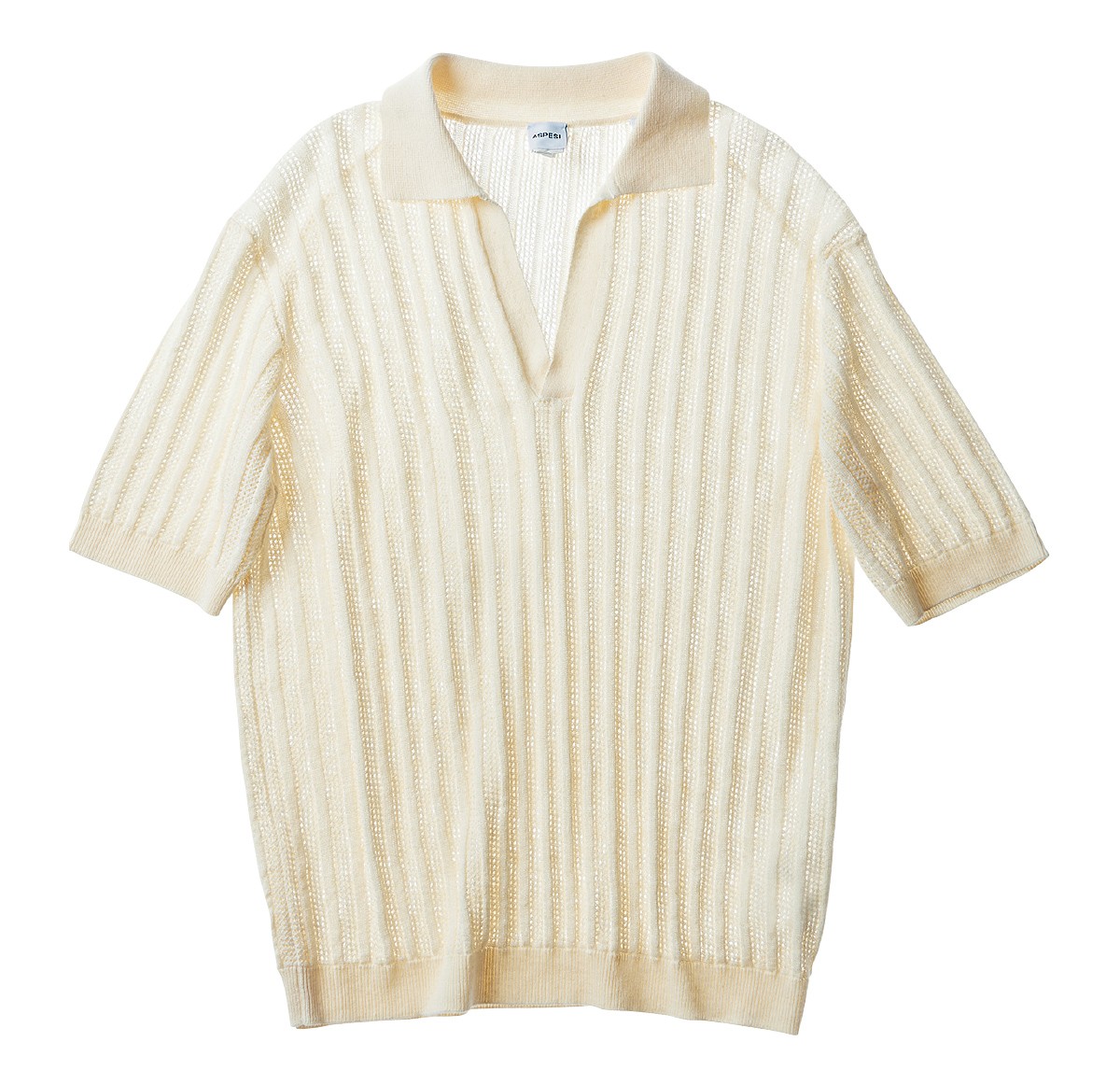 ニット6万2700円/アスペジ(トヨダトレーディング プレスルーム)