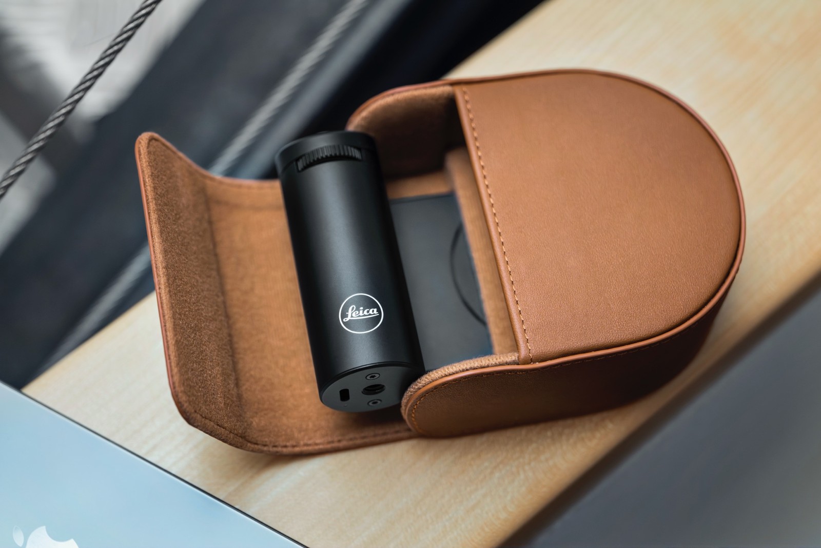 ライカ『Leica LUX グリップ』4万8400円/ライカカメラジャパン