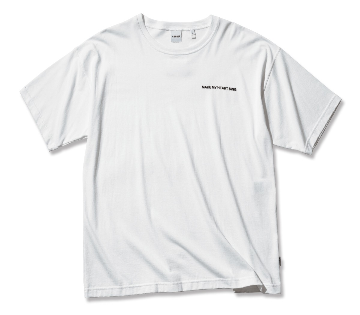 Tシャツ2万900円/アスペジ(トヨダトレーディング プレスルーム)