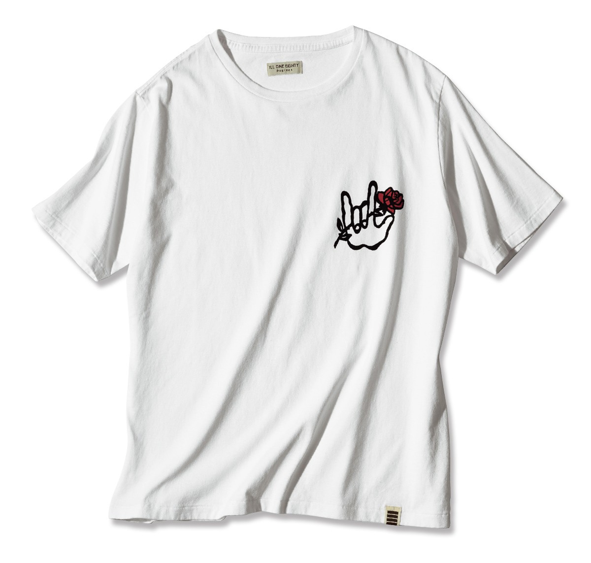 Tシャツ8360円/イル ワンエイティ(ユナイト ナイン)