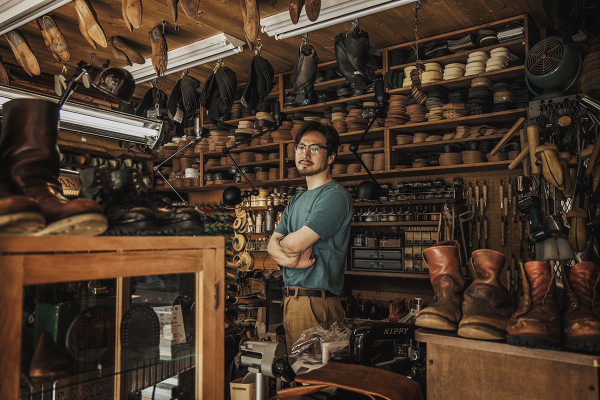 ハドソン靴店・村上塁