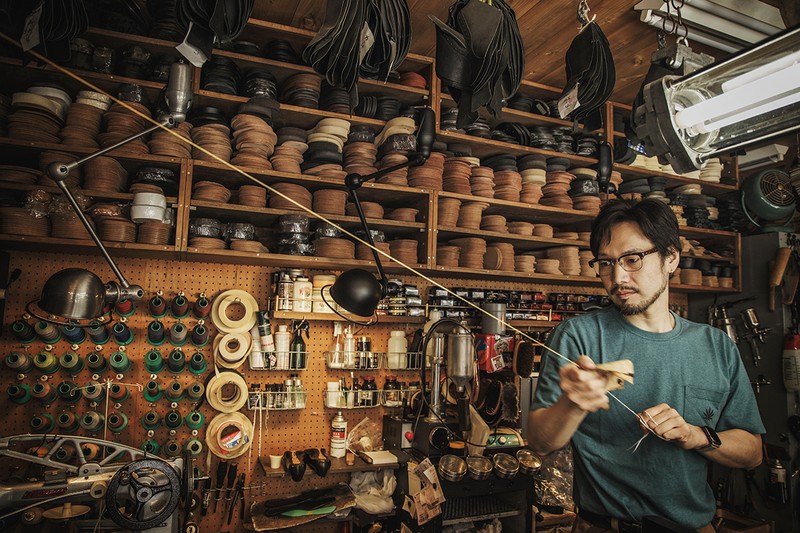 ハドソン靴店・村上塁