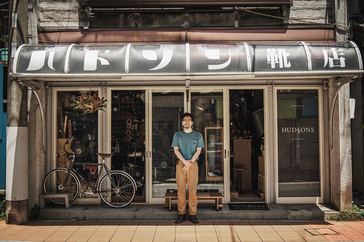 ハドソン靴店・村上塁