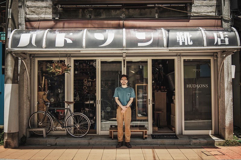 ハドソン靴店・村上塁