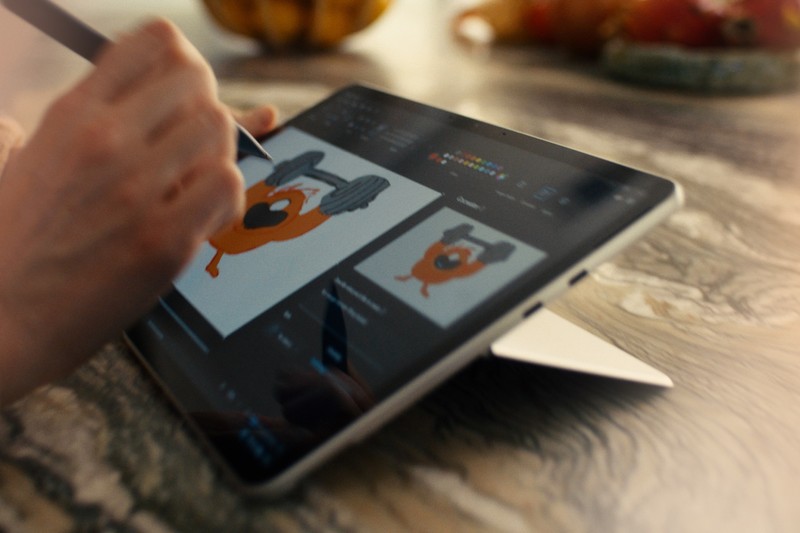 「Surface Pro(13インチ)」14万9380円~/マイクロソフト(日本マイクロソフト)