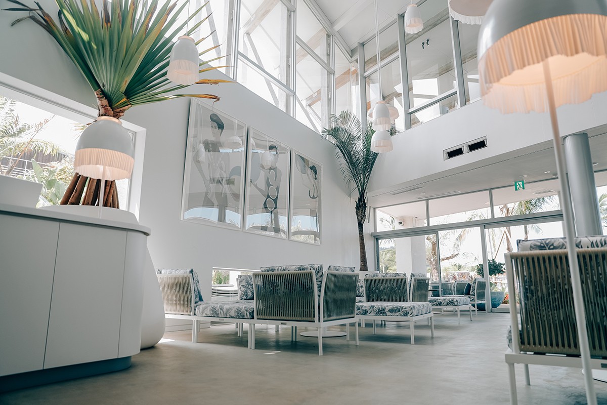 BOTANICAL POOL CLUB