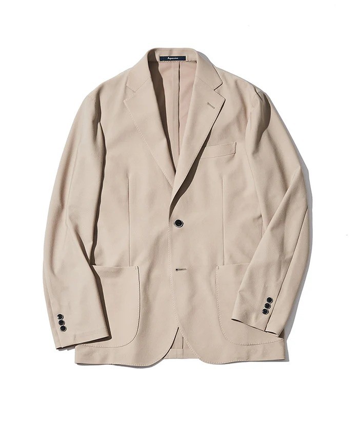 ジャケット¥89,100／アクアスキュータム（買えるLEON）