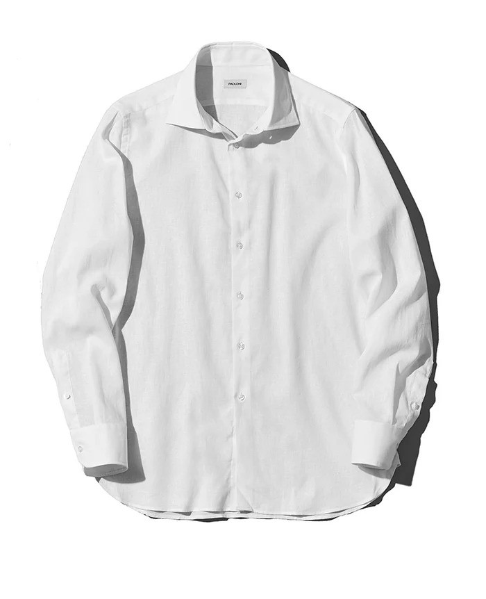 シャツ31,900／パオローニ（買えるLEON）