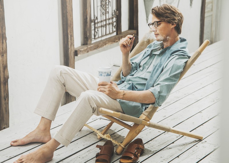 ベルナルド、マグノ マド、タンブラー、ビジネス