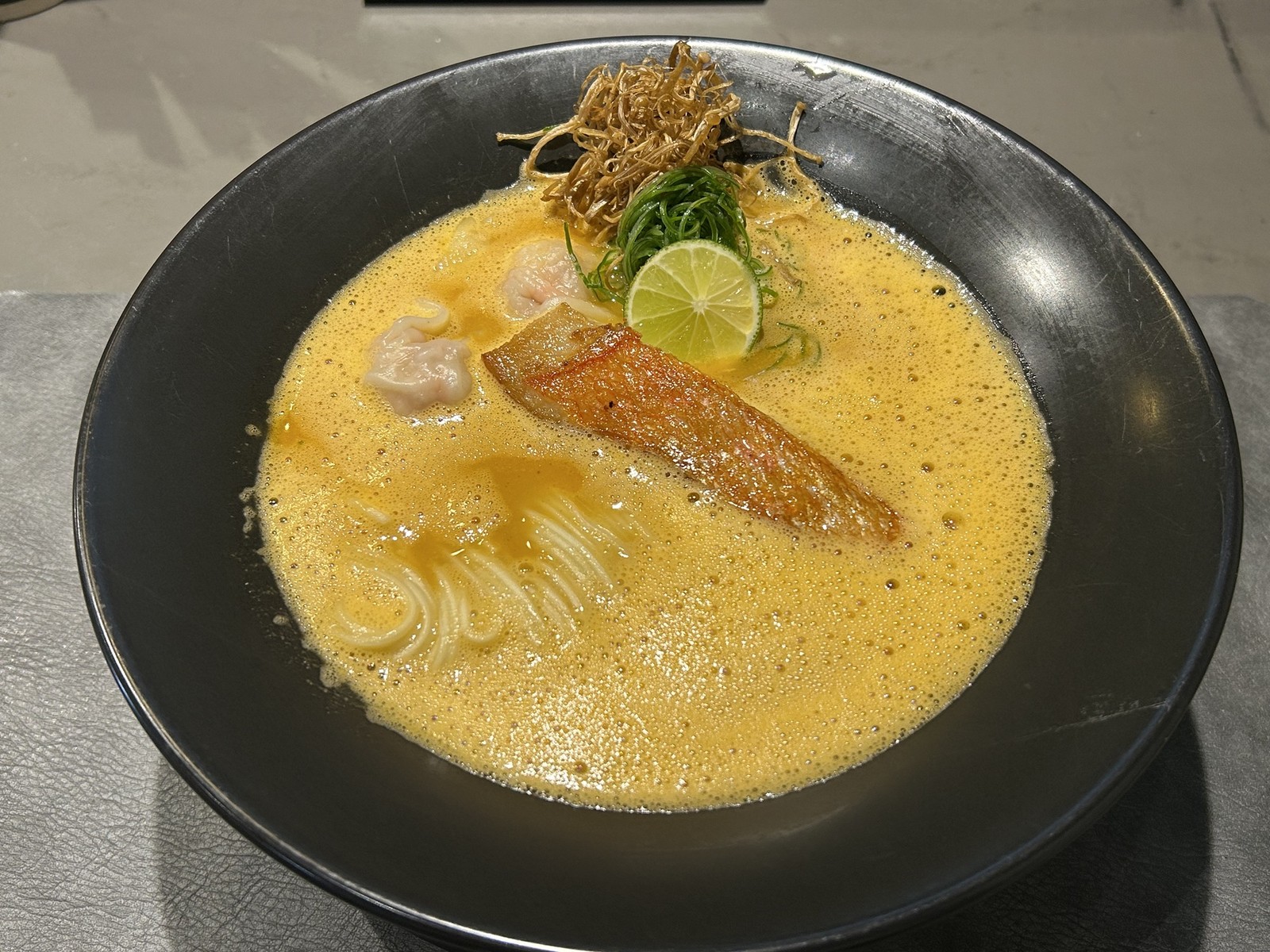 ラーメン　LEON　山本益博　ラーメン革命！　WebLEON　オマール海老