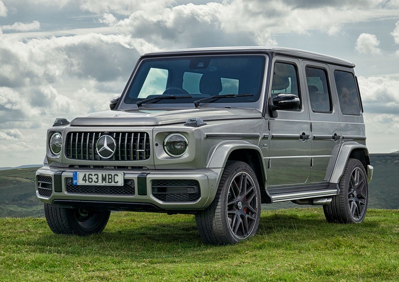 メルセデス AMG G63 全長×全幅×全高:4690×1985×1985㎜ エンジン:4.0リッター V8 ツインターボ 最高出力:585PS 最大トルク:850Nm 価格:2820万円〜
