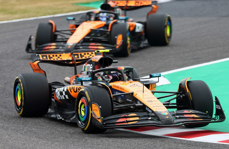 いまやマクラーレンだけでなく、すべてのF1チームが搭載するV6エンジン+ハイブリッドのパワーユニット。今季のマクラーレンは絶好調で、チーム部門だけでなくドライバー部門でもポイントリーダーに立っています。