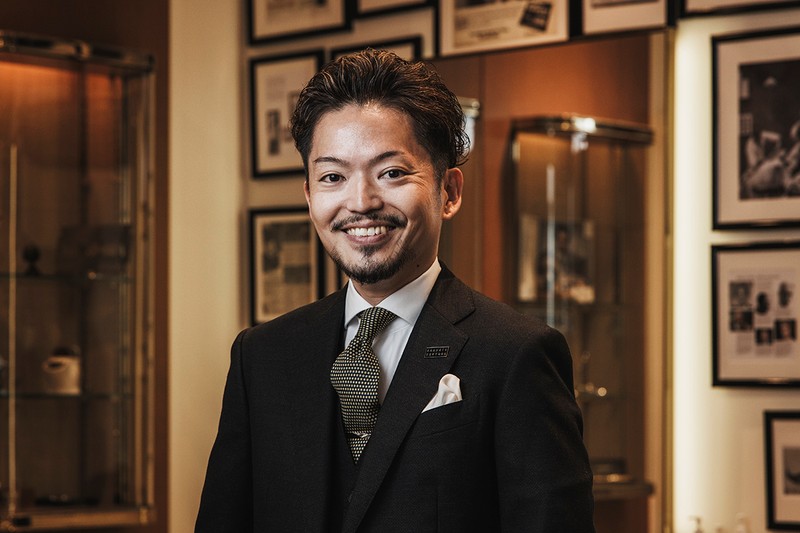 プロが示すヒゲデザインの正解「アンカースタイル」とは?