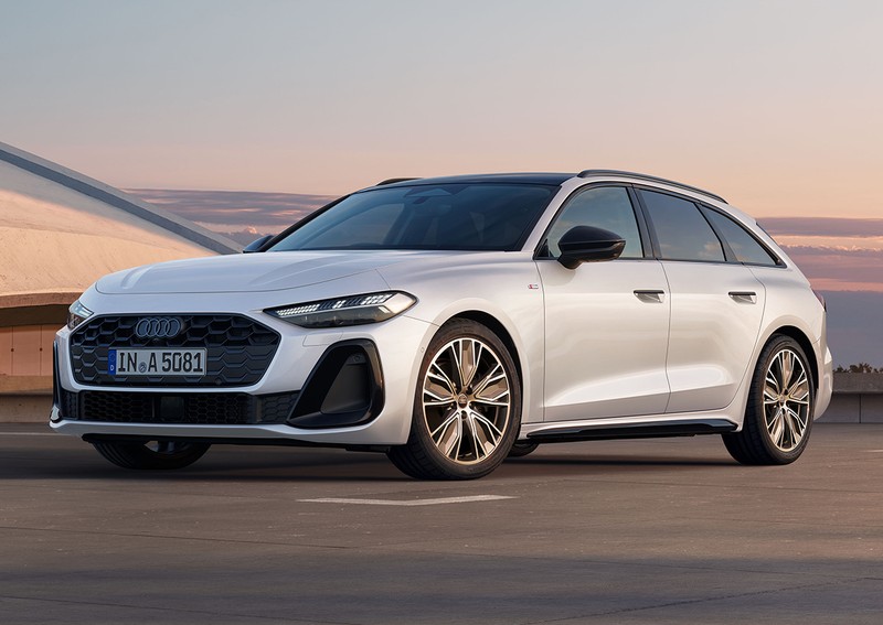 アウディ A5 エンジン:2.0リッター 直列4気筒 ターボ 最高出力:150PS 最大トルク:280Nm 価格:599万円〜