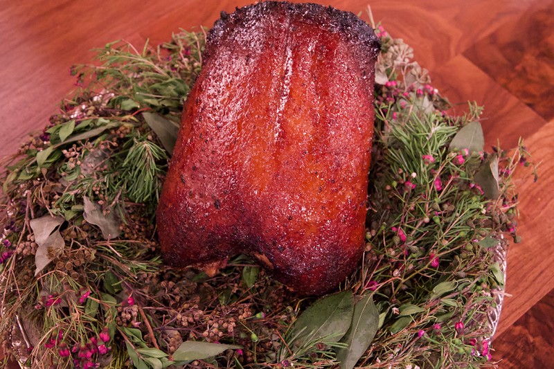 スペシャリテのWhole Roasted Dry Aged Duck。