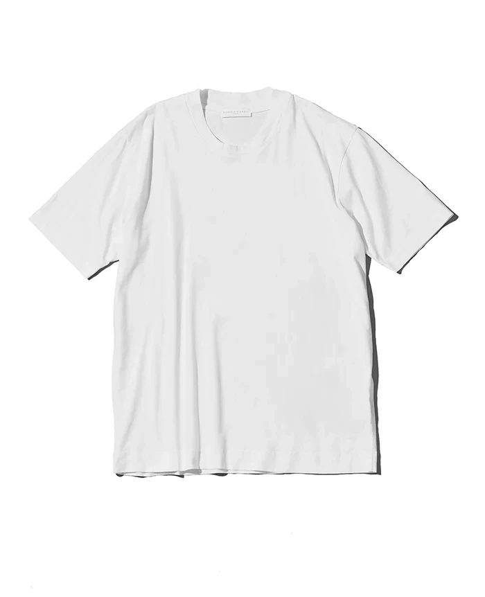 Tシャツ2万4200円／ダニエレ フィエゾーリ（買えるLEON）
