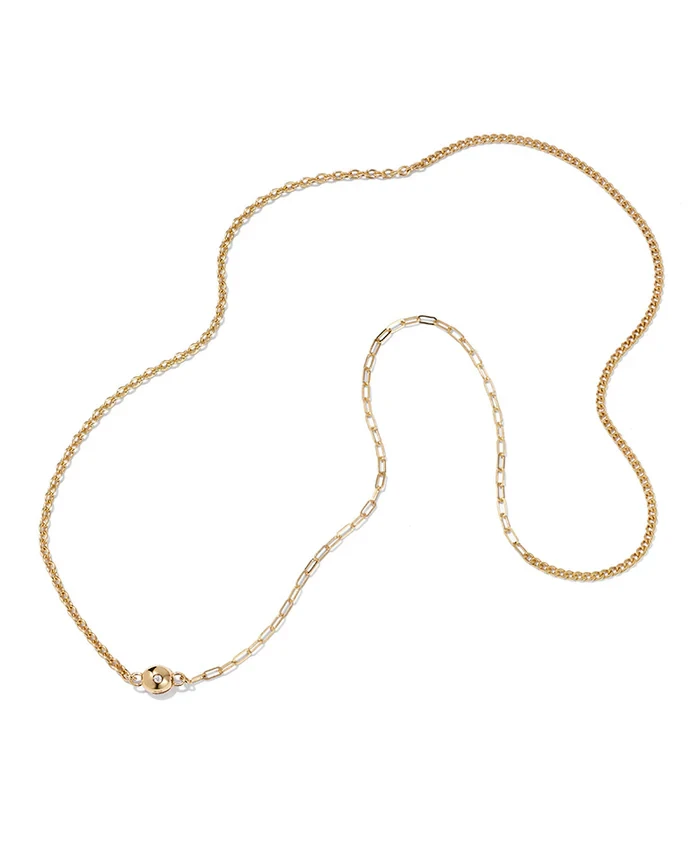 ネックレス50万6000円／レアール（買えるLEON）