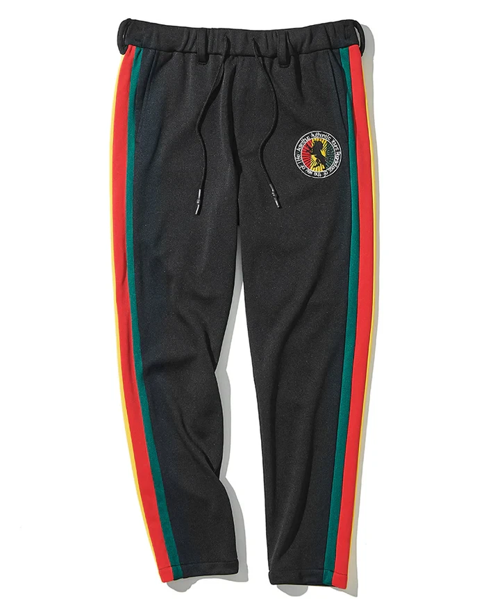 パンツ2万9700円／アカンサス（買えるLEON）