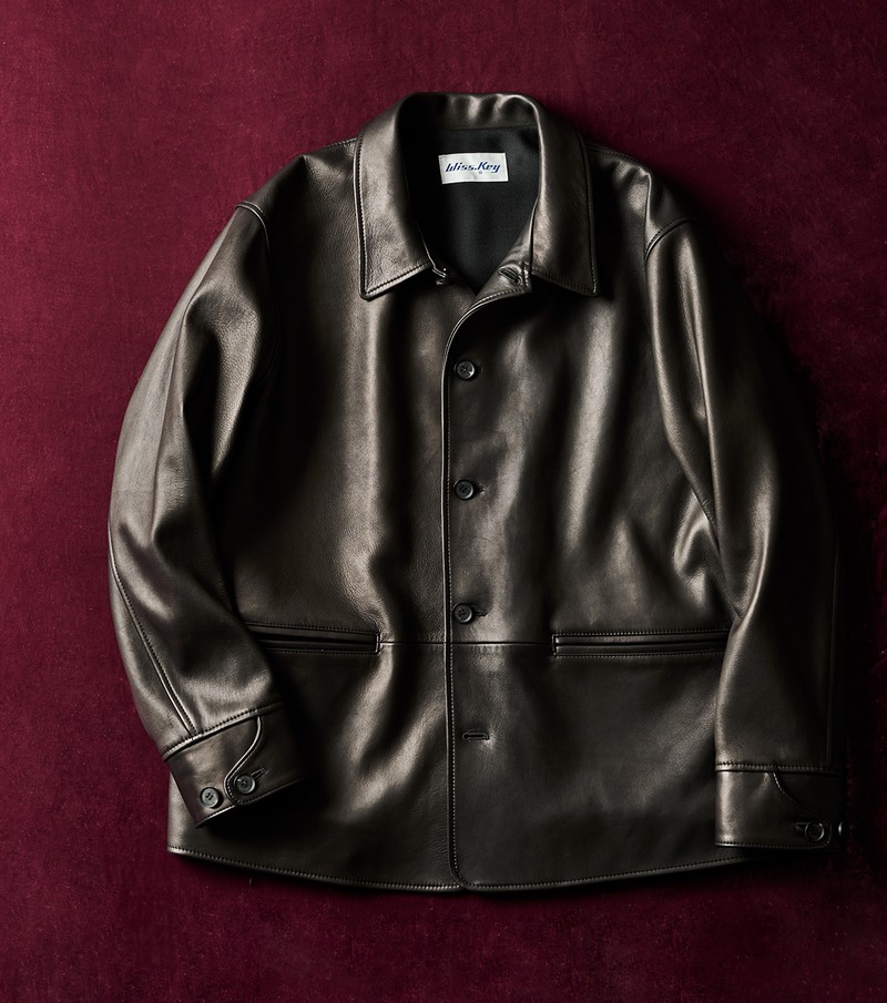カーコート 55万円／ウィス・キー（買えるLEON）